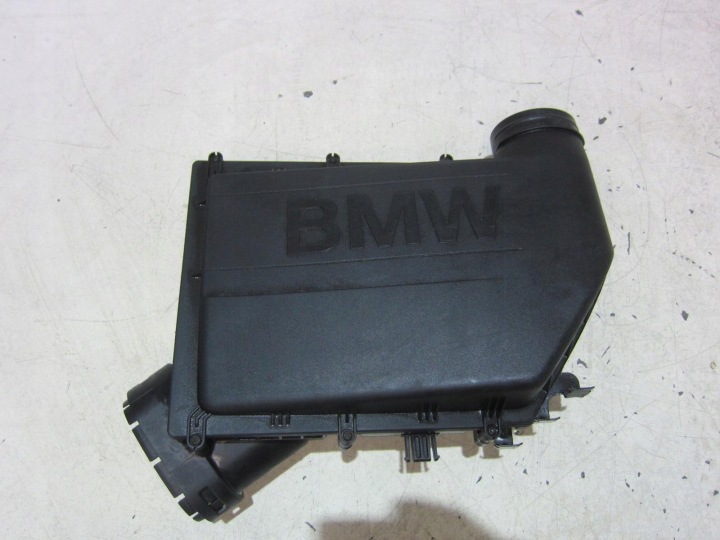 BMW X3 F25 N55 306KM 3.0 F10 F12 F07 filter air cover of a filter, 7583725