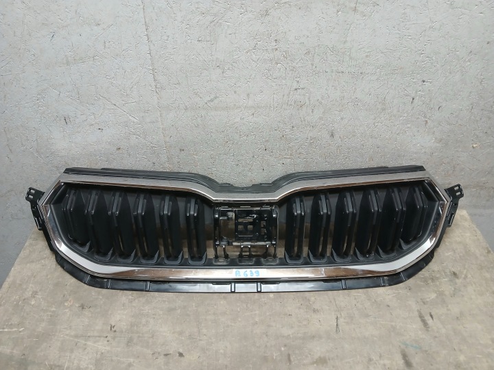 maska SKODA KAMIQ 658 658853653C