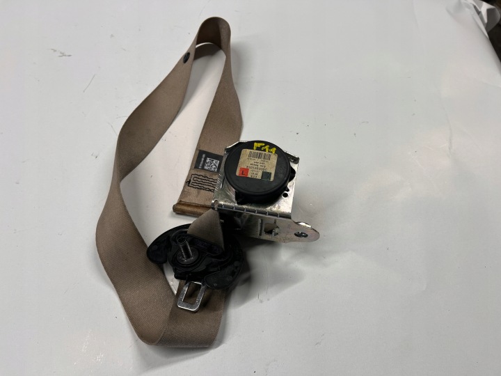 BMW F11 Gurten Sicherheits links vorne 610126300C