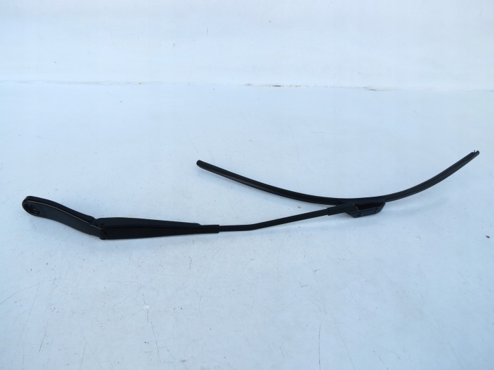 wiper arm left left front front EUROPA 30753525 VOLVO XC60 and