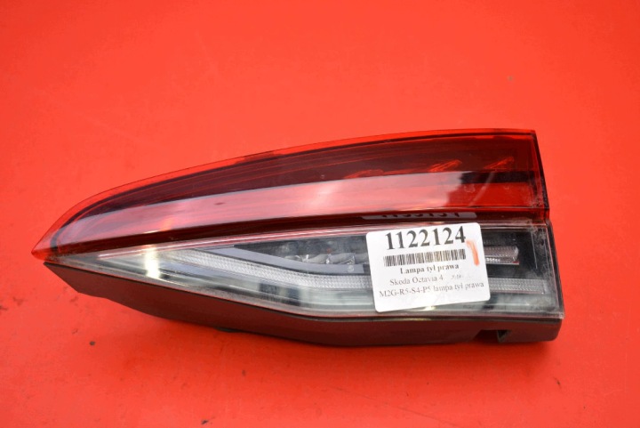 Feux phare Droit Arrière Arrière 5E7945308A SKODA OCTAVIA 4 IV KOMBI 19-24