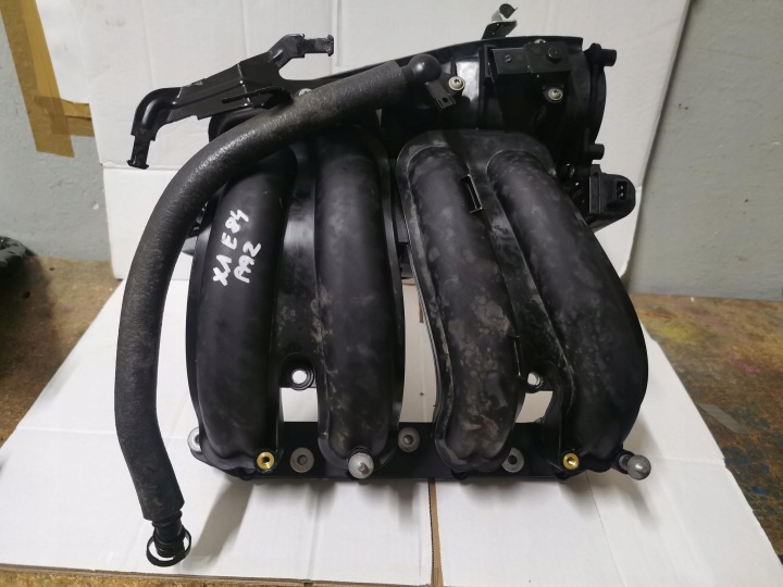 intake manifold BMW X1 E84 LCI 2.0B 150KM 7560234