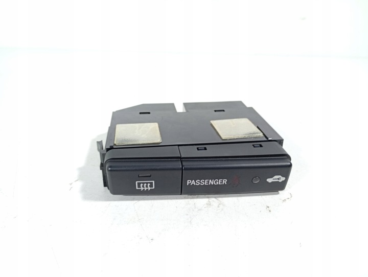 Toyota Avensis T25 03-08 ovladac PODGRZEWANIE okna OE 84790-05130-C