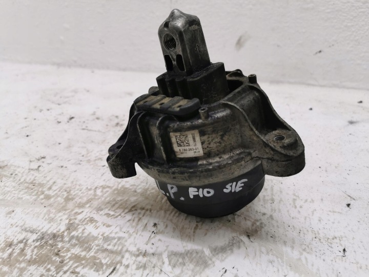 Supporti motore usato sinistra BMW SERIA 5 F10 F11 6780263