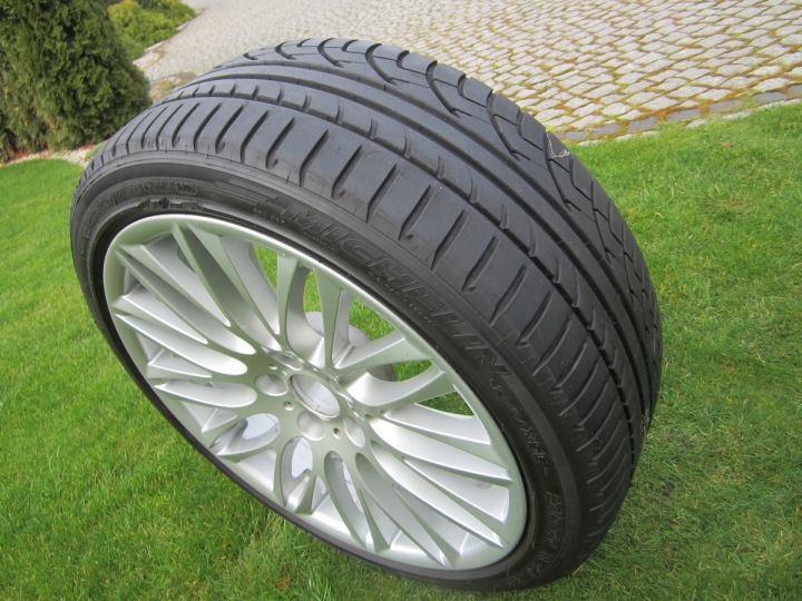 CAOUTCHOUC MICHELIN PILOT PRIMACY 245/40 R20 95Y HOM. BMW