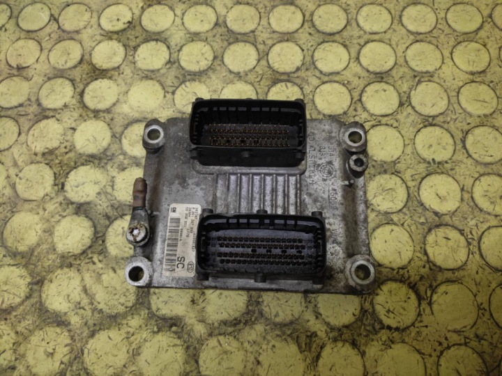 OPEL CORSA C 1.0 Centralina Motore 0261207960