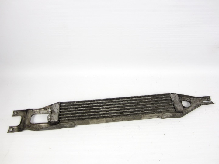 Radiatore olio motore usato Mercedes W251 3.0 CDI GL X164