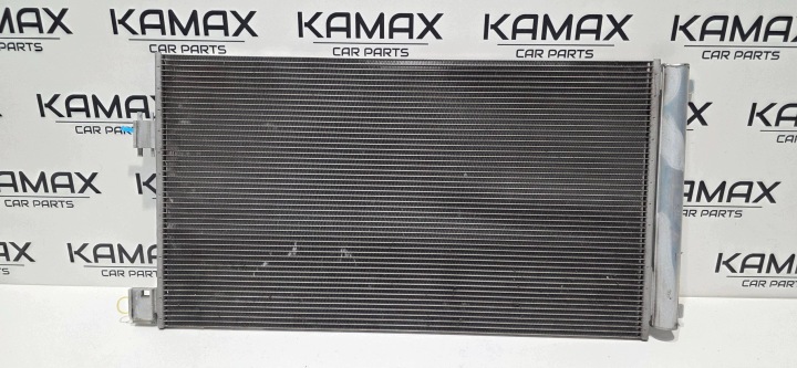 Radiateur climatisation Avant Dacia Duster II 921004366R