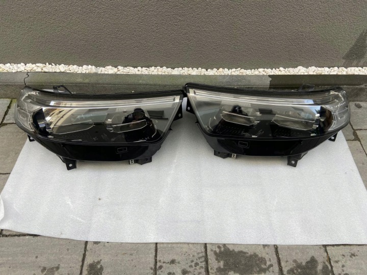 Leuchte Ford Explorer 2019- Full Led links rechts