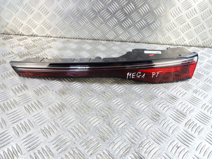 RENAULT MEGANE V E-TECH Licht rechts rechts heck 265508845R