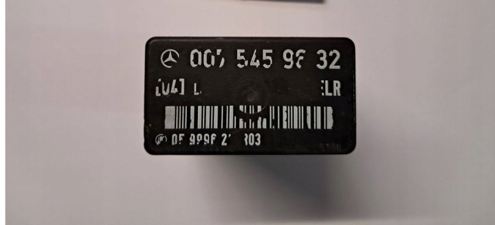 Relais MERCEDES W124 3,0D 0075459632