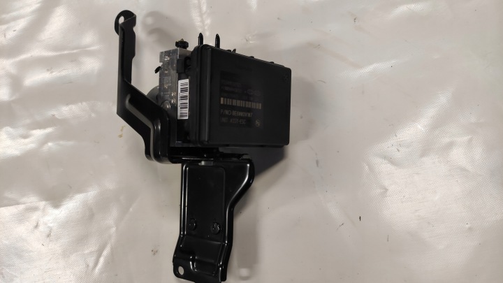 pump ABS KIA STONIC 1.0 T-GDI 11-20 58920-H8760