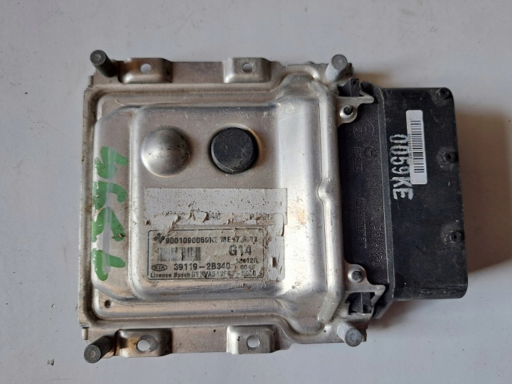 KIA CEED Bedienteil Computer DES MOTORS ECU 39119-2B340 9001090059KE