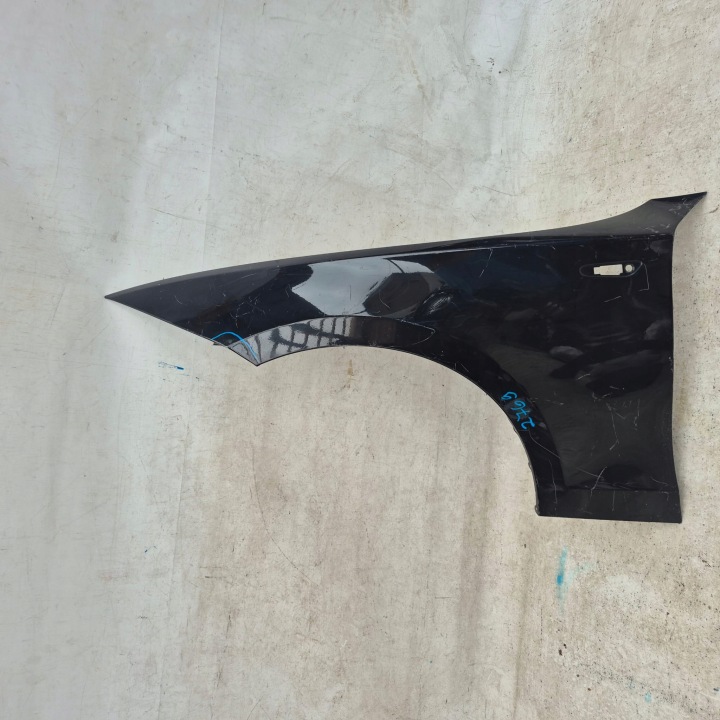 BMW 1 E87 04-11 Kotflügel vorne vorne links