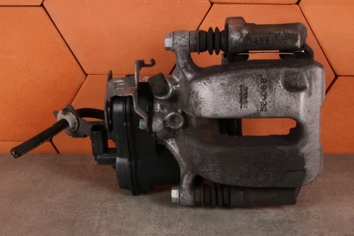 BMW X7 G07 30dX 40dX 40iX PINZA FRENO freno sinistra posteriore 44/24/345-370 6891767