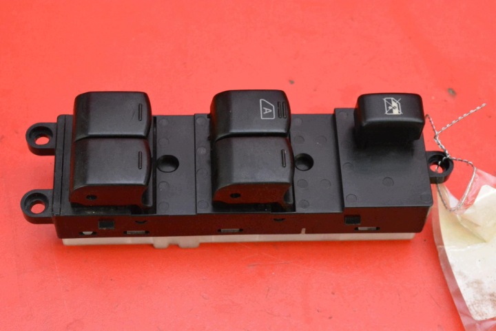 Panneau contrôle Vitre EU NISSAN NOTE 1 et E11 05-09