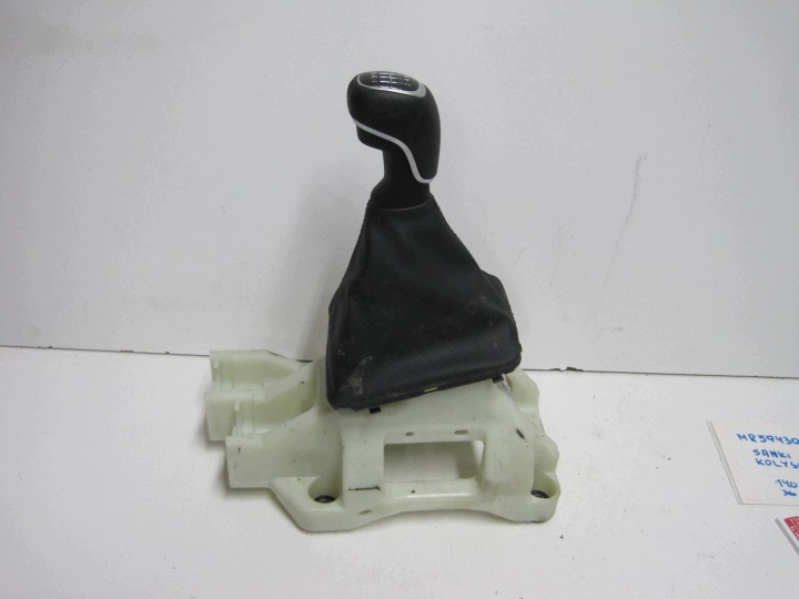 trim gearboxes of the gear knob KIA XCEED 43700-J7220