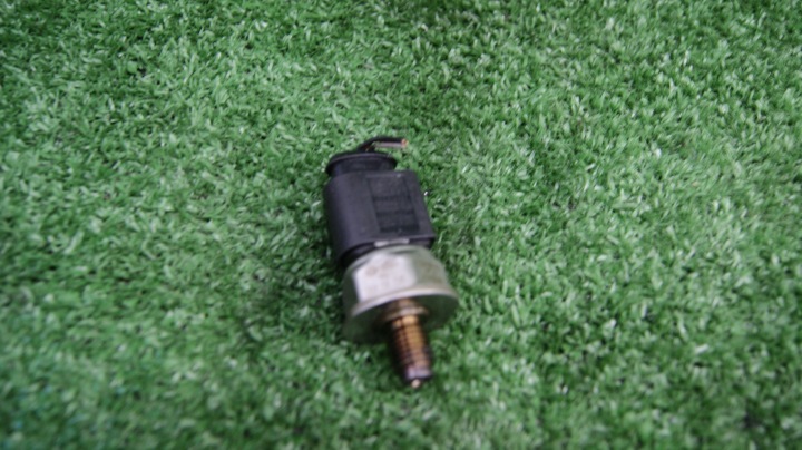 Sensor Druck des Kraftstoffsbehälters AUDI A6- C6 059130758L 3.0 TDI