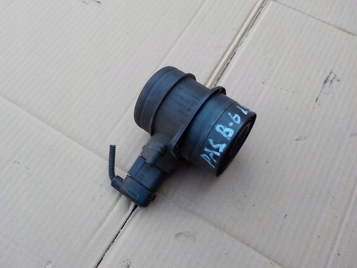 flow meter vw passat b6 2,0 tdi 0281002461 074906461B