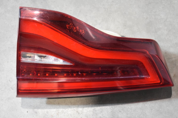 IDEALNA light rear part rear right to the bonnet BMW X3 G01 USA 1