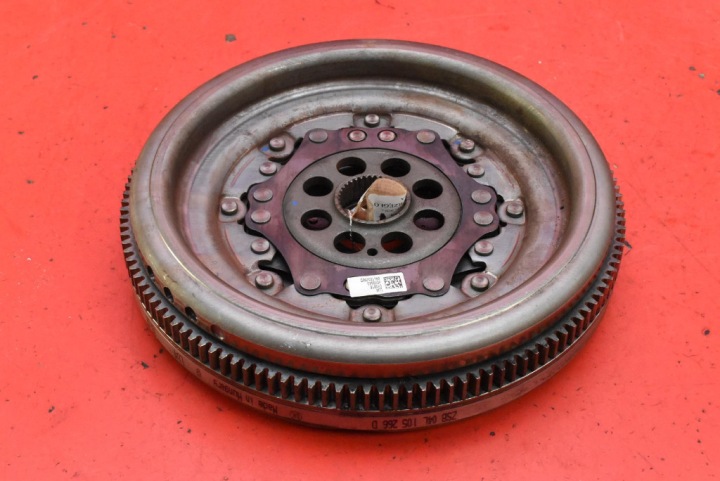 wheel flywheel DWUMASA 04L105266D SKODA SUPERB 3 III 2.0 TDI 190 KM 15-20