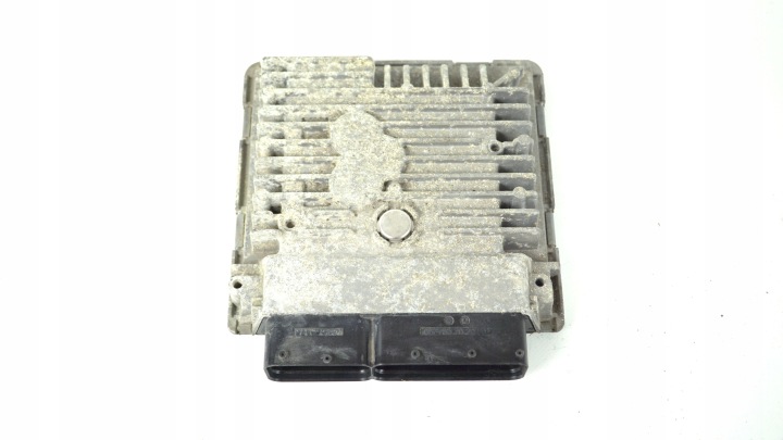computer of the engine VW GOLF 6 VI JETTA 5C 1.6 TDI 03L906023CC 5WP42819 AA