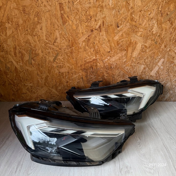 Licht links rechts Leuchte vorne KOMPLET AUDI A1 82A FULL LED