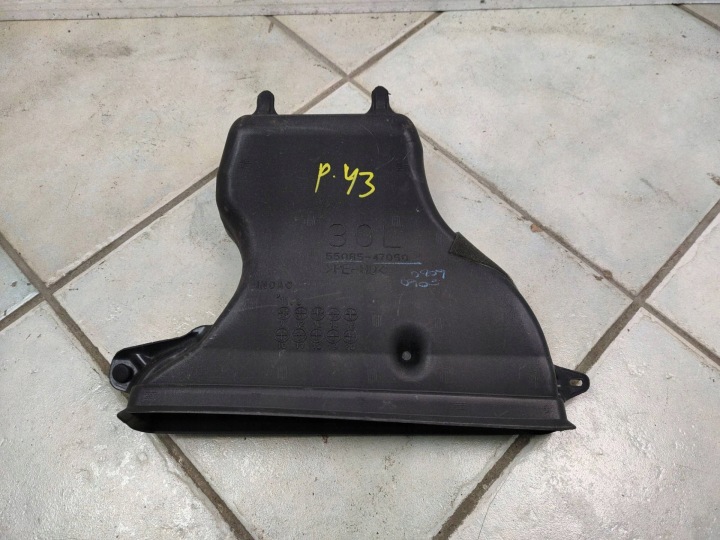 drain powietrzny cabs left side Toyota Prius plus 2015 55085-47050