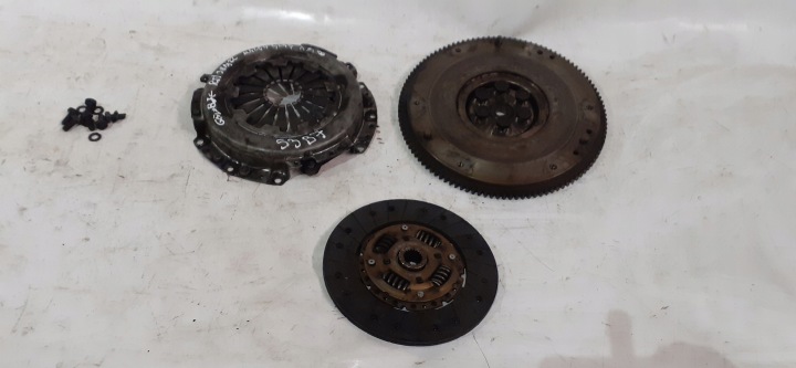 Kupplung Druckplatte komplet Mazda 323F 1.5 BJ