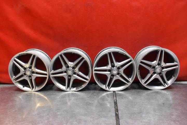CERCHI di alluminio CERCHI RUOTE A1764010302 18" ET52 5X112X66.5 MERCEDES CLA C117