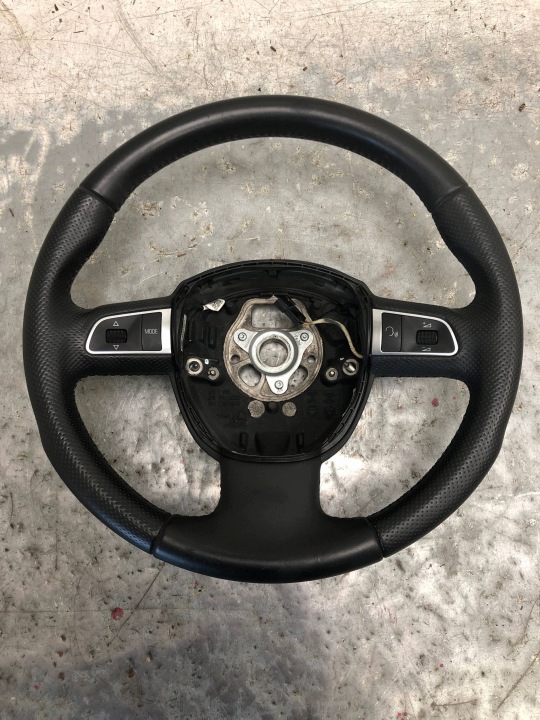 volan koža MULTIFUNKCJA AUDI A3 8P LIFT 8R0419091F