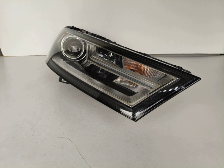 Licht rechts REFLEKTOR AUDI Q7 II 4M 4M0 15- XENON LED