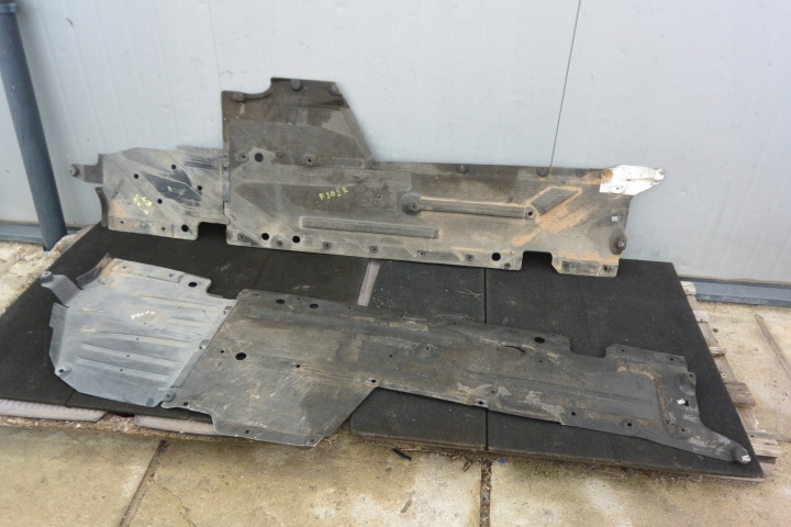 BLENDE ABDECKUNG UNTERFAHRSCHUTZ UNTERE RECHTS LINKS KPL BMW 3-SERIA F30