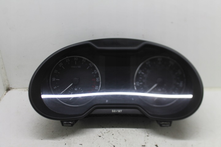 dials dials 5E0920921B SKODA OCTAVIA III 1.6 TDI 12-16 right hand drive