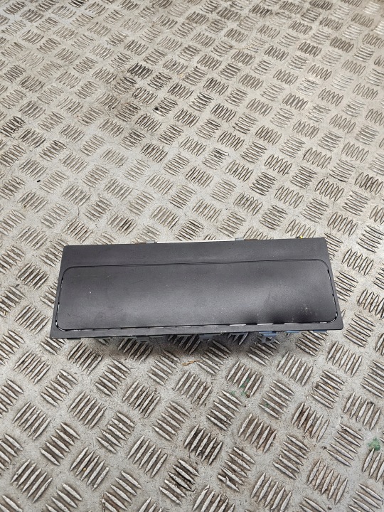 VOLKSWAGEN PASSAT B8 airbag ginocchia 3G2880842E