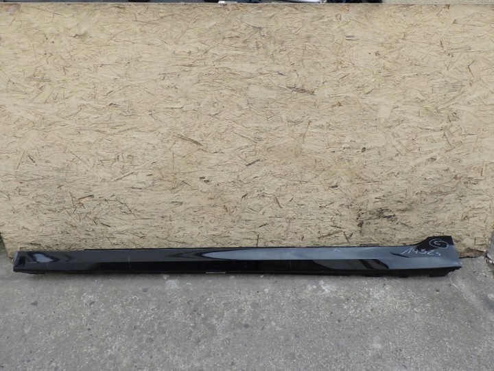 BMW 5 G30 G31 cap threshold moulding left