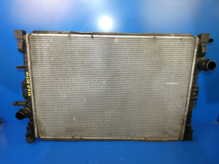 VOLVO XC60 and V60 S60 water cooler STAN as for FOTO