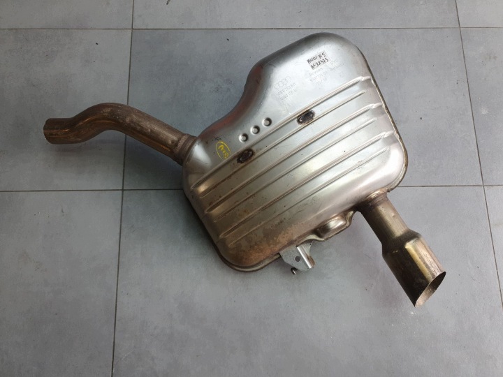Audi A5 F5 Tlumik koncowy 8W9253611