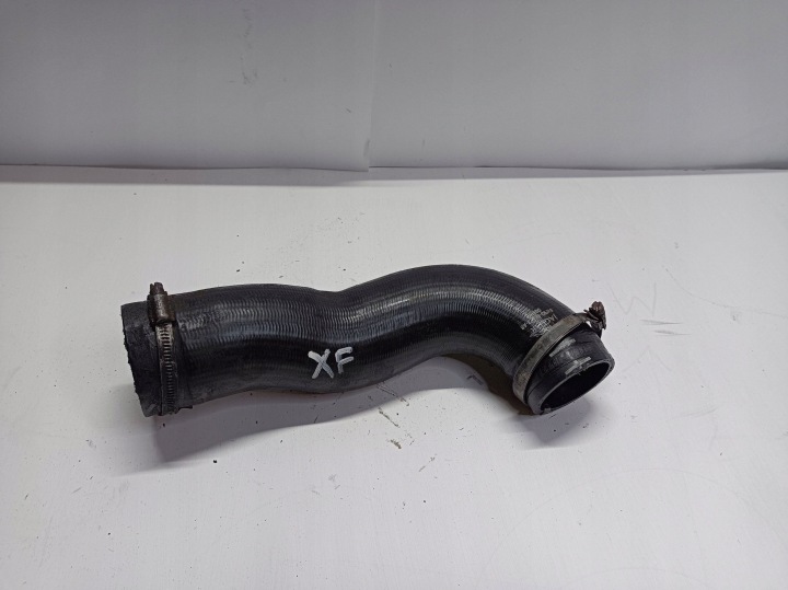 hose of the intercooler Jaguar XF X250 07-15 6W936F073AB