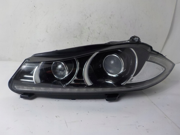 JAGUAR XF X250 XENON LIFT Feux phare Gauche Avant Avant UK