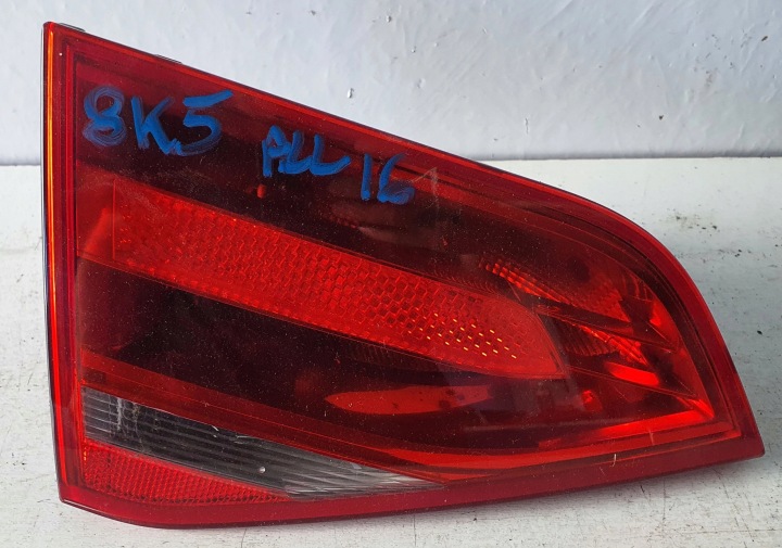 Licht links heck Audi A4 B8 innen Sedan
