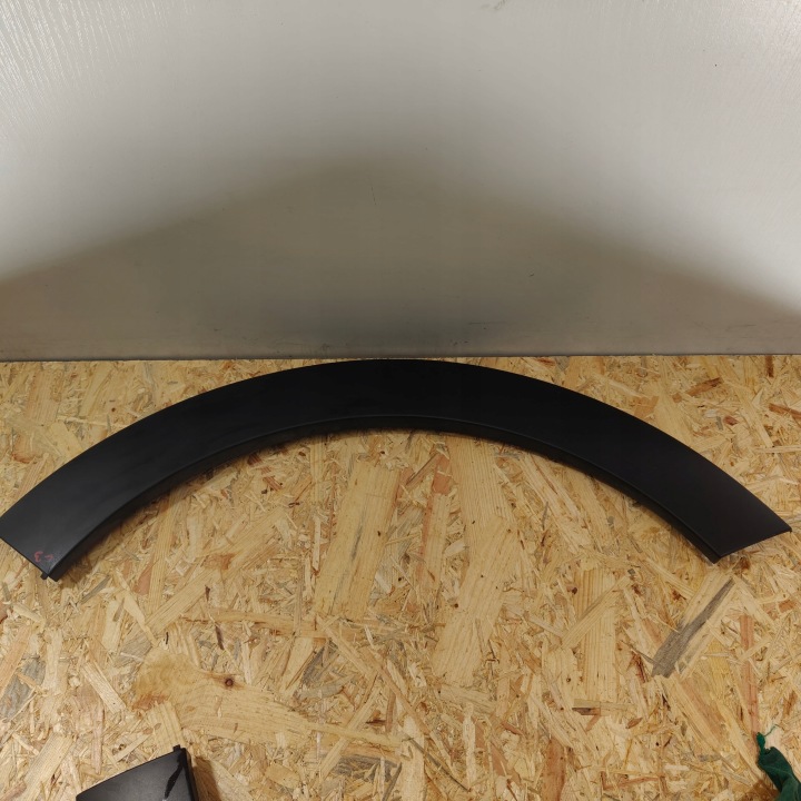 moulding of a fender rear part right CITROEN C3 III 9812088780