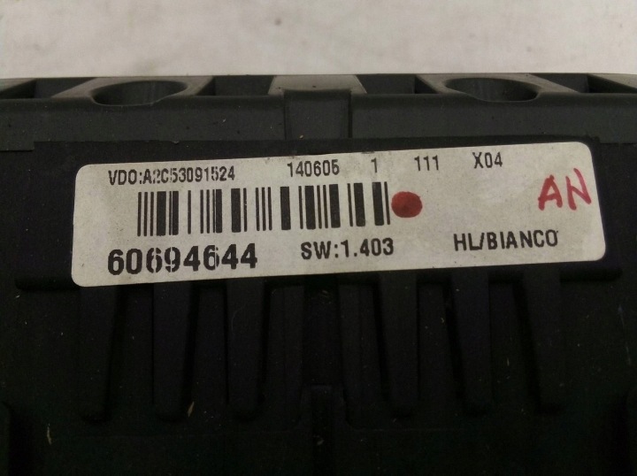 Alfa Romeo OE брояч на часовници 60694644 8