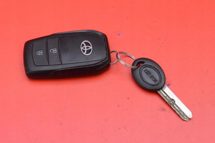 STAŢIA DE STAŢIE START/STOP TOYOTA YARIS 4 IV 1,5 12V 125 CP 20-24 9