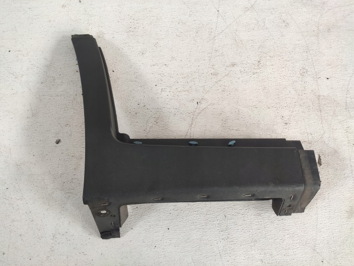 CHEVROLET TRAX 2013 moulding cap threshold right