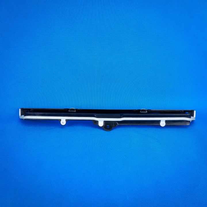 Grille égouttage Couverture tablier moteur Cloison soubassement BMW 5 G30 51717340190 7340190 25km