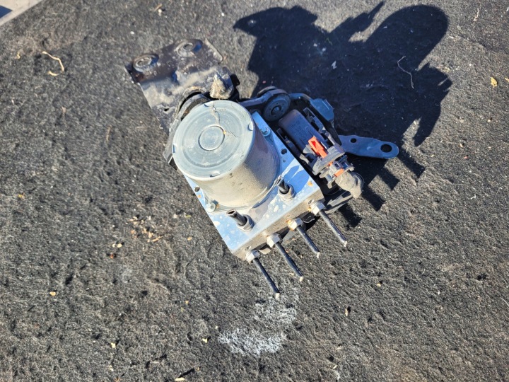pumpa ABS brzdová VW SKODA SEAT 2Q0614517N