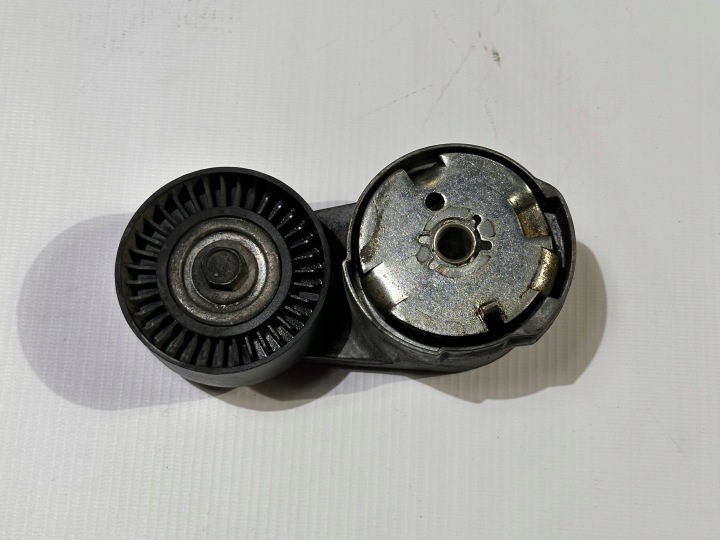 belt tensioner Chrysler 300 Dodge Charger Challenger 3.6 2015+