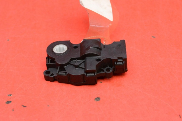 mini motor of the heating 412650920 VOLVO V60 II 2.0 B5 MILD HYBRID 250 KM 18