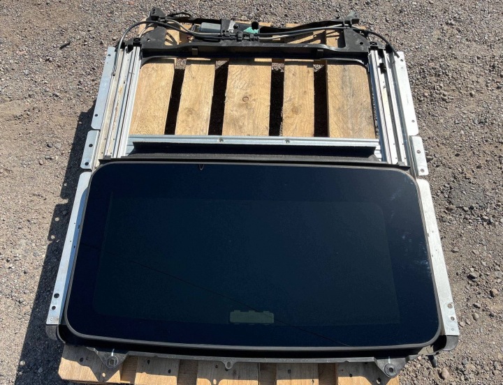 roof window complete Dodge RAM 1500 2009-2018